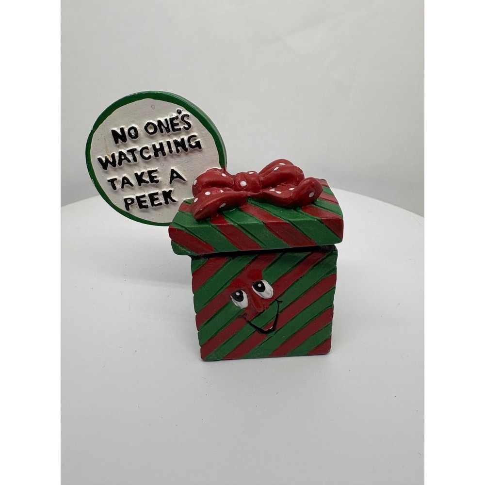 Present Trinket Box Christmas Decor No One's Watching Take A Peek‎ Hard Clay